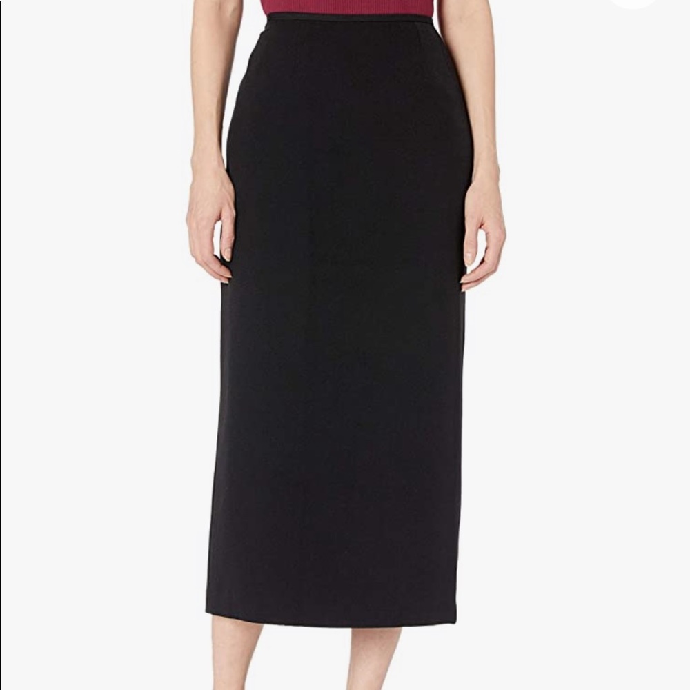 Kasper Women's Stretch Crepe Column Skirt